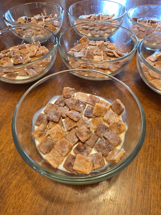 "Cinnamon Toast Crunch" Candle